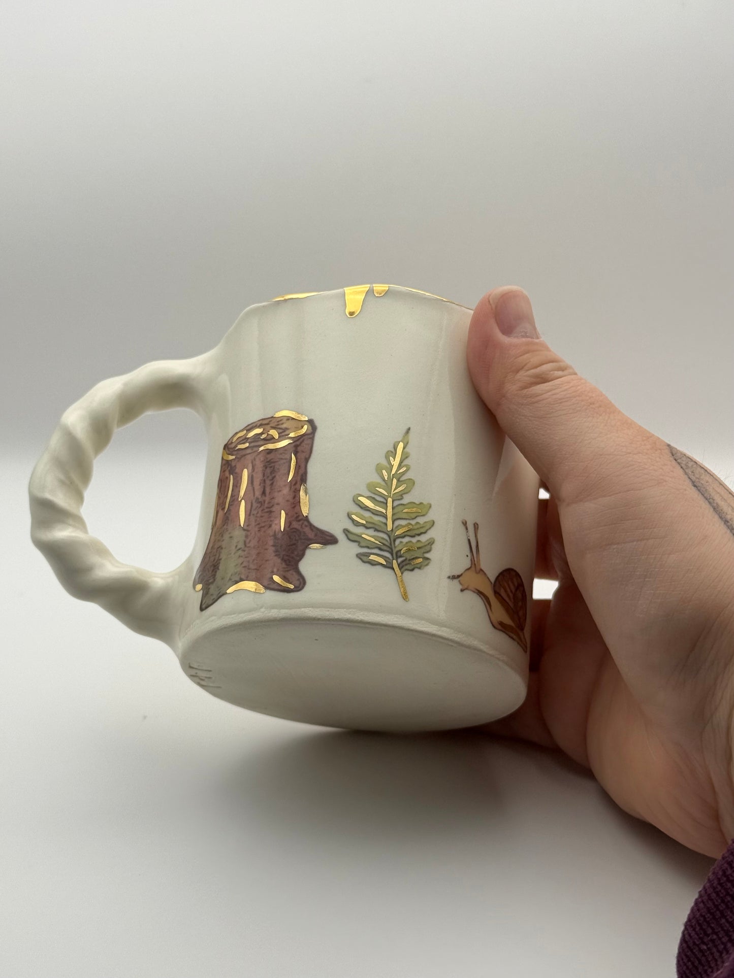 Snail Mug with Gold Luster