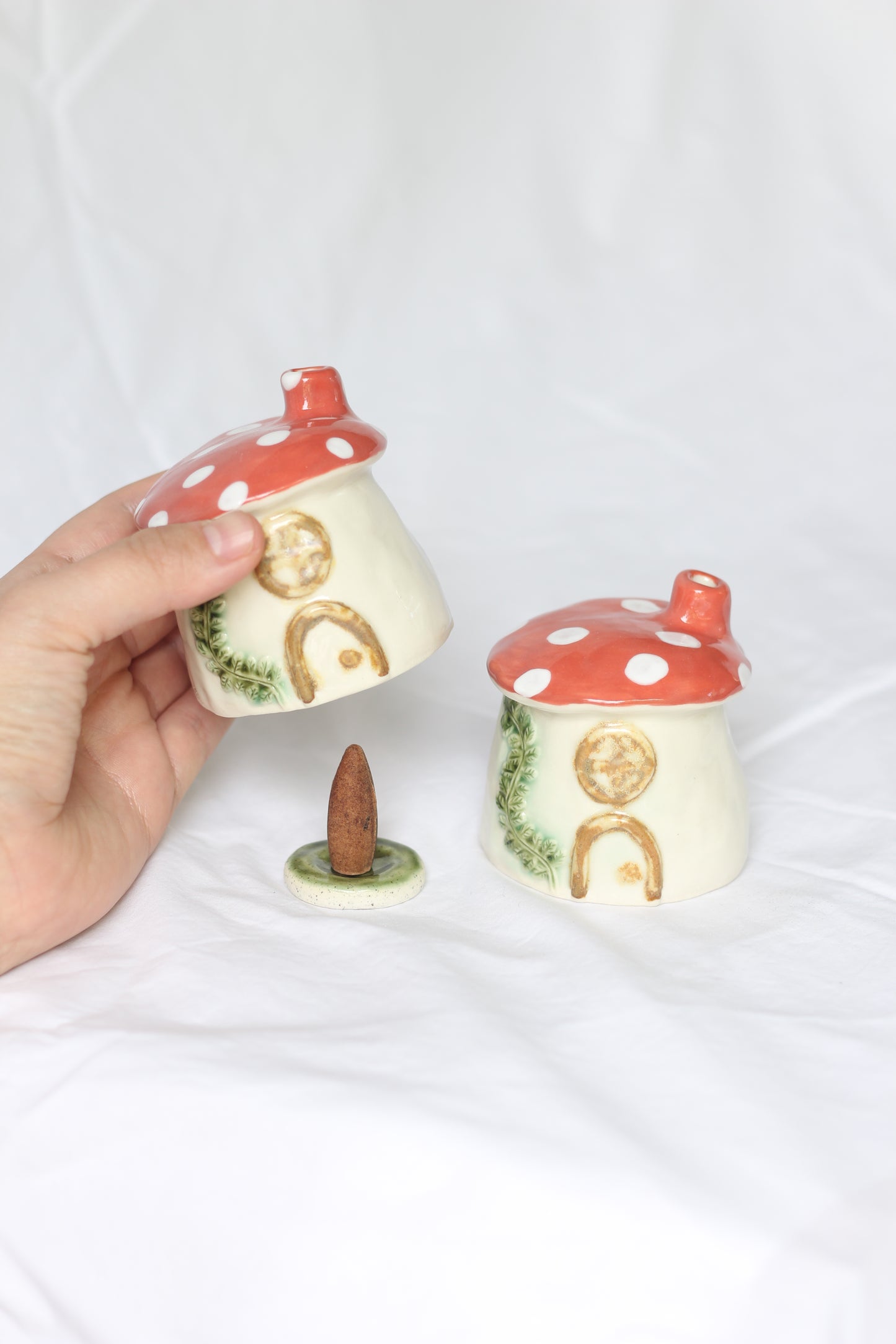 Mushroom House Incense Smoker