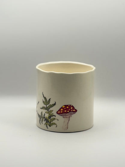 Snail Mug with Gold Luster