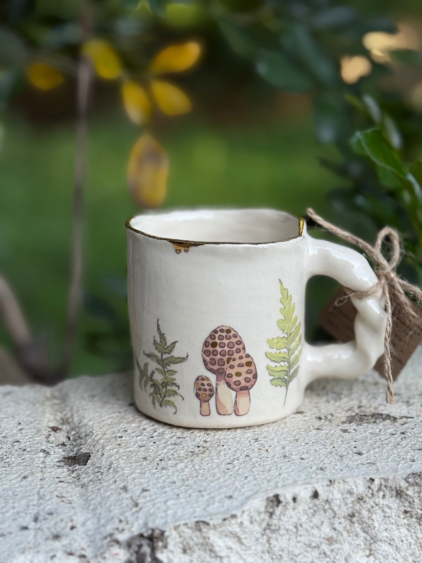 Snail Mug with Gold Luster