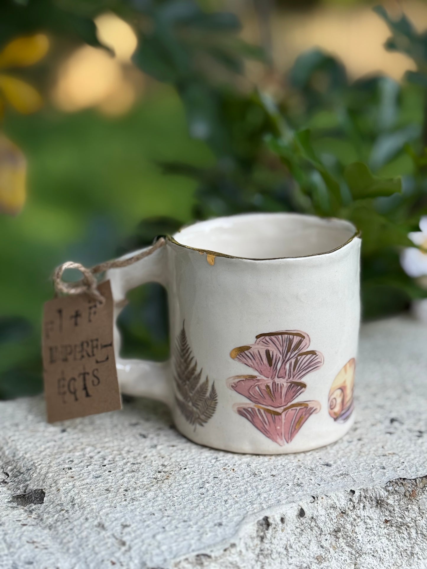 Snail Mug with Gold Luster