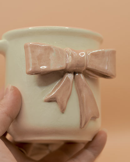 Bow Mug